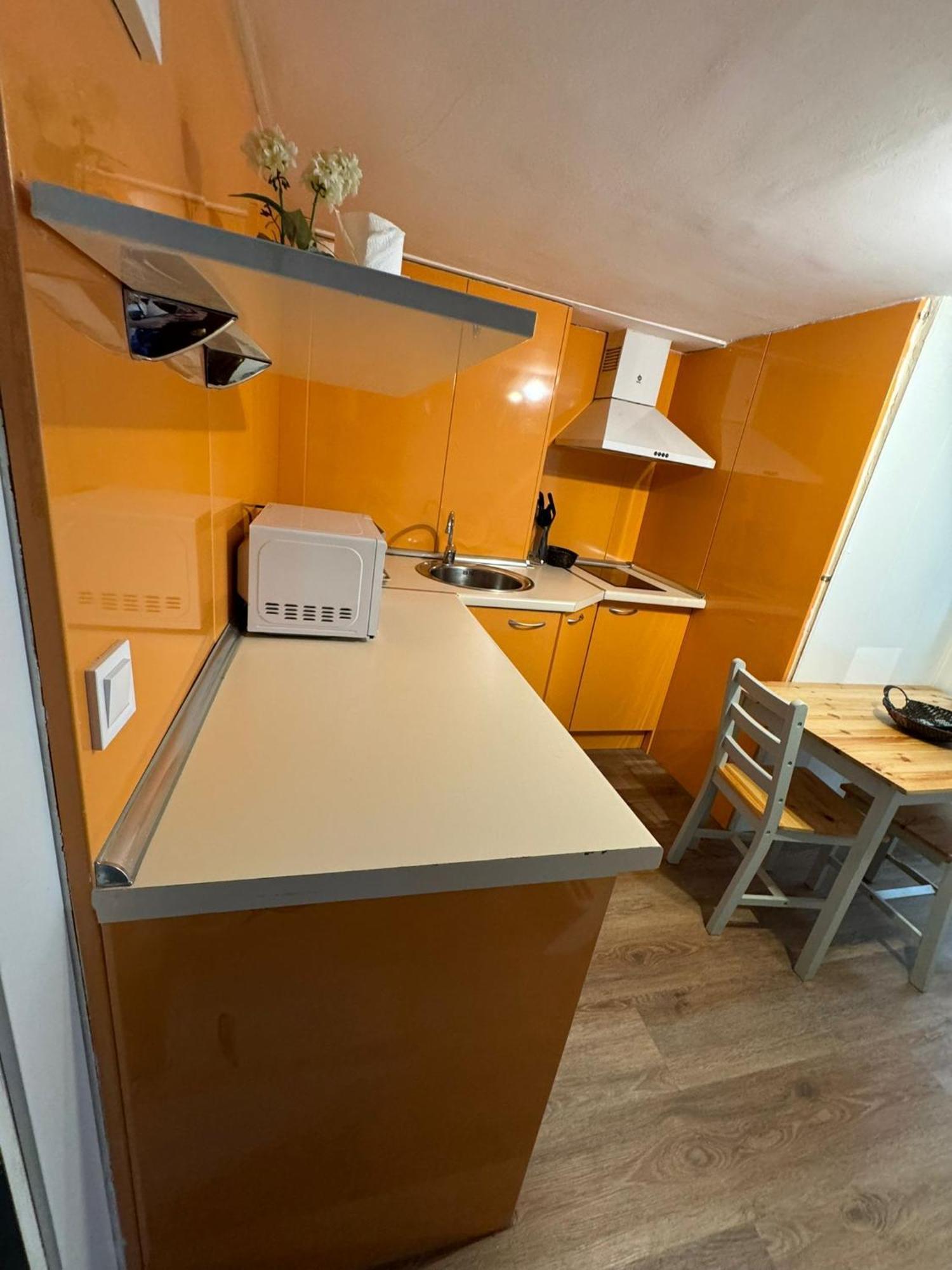 מדריד Aparsol Apartments מראה חיצוני תמונה