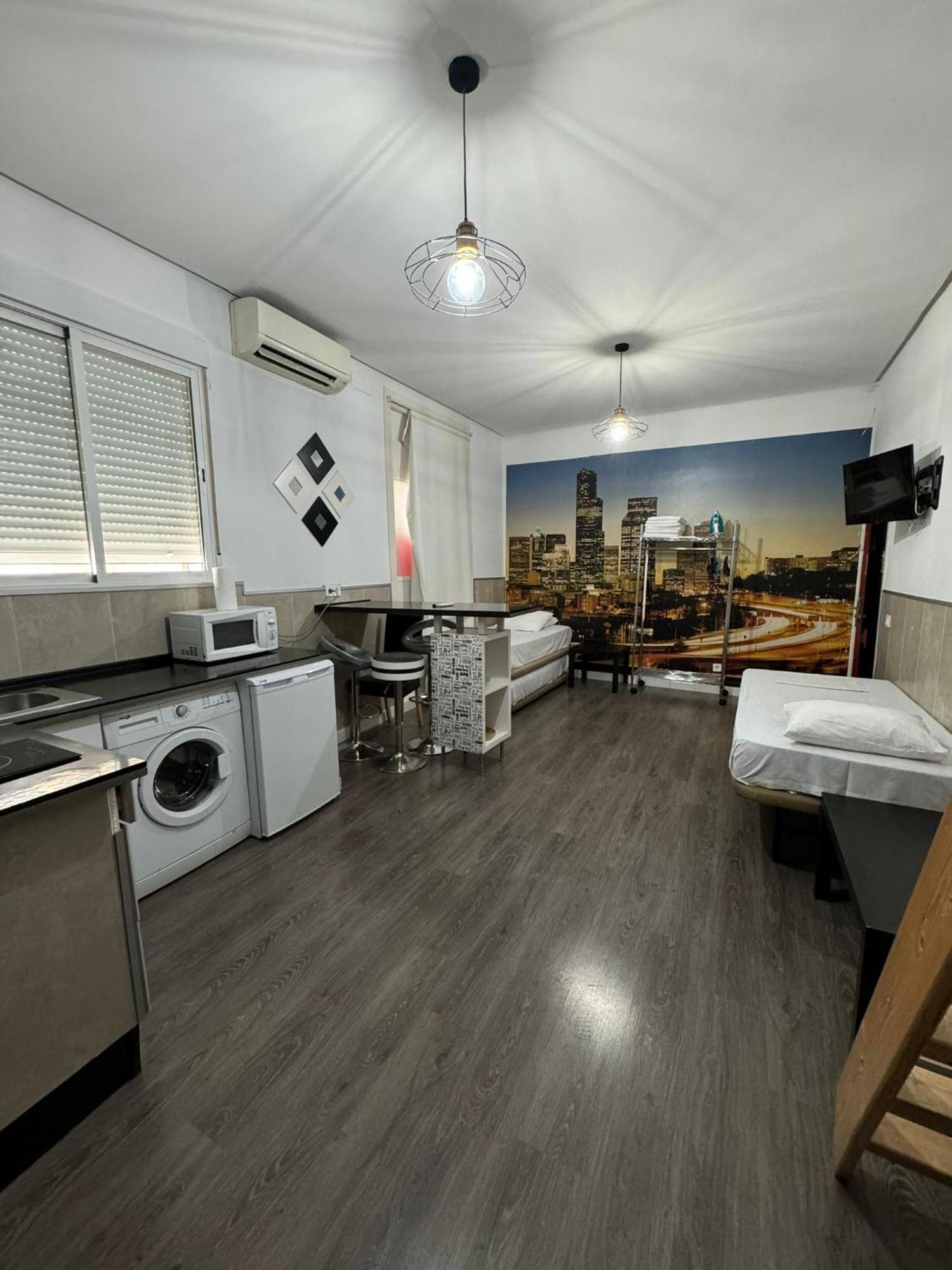 מדריד Aparsol Apartments מראה חיצוני תמונה