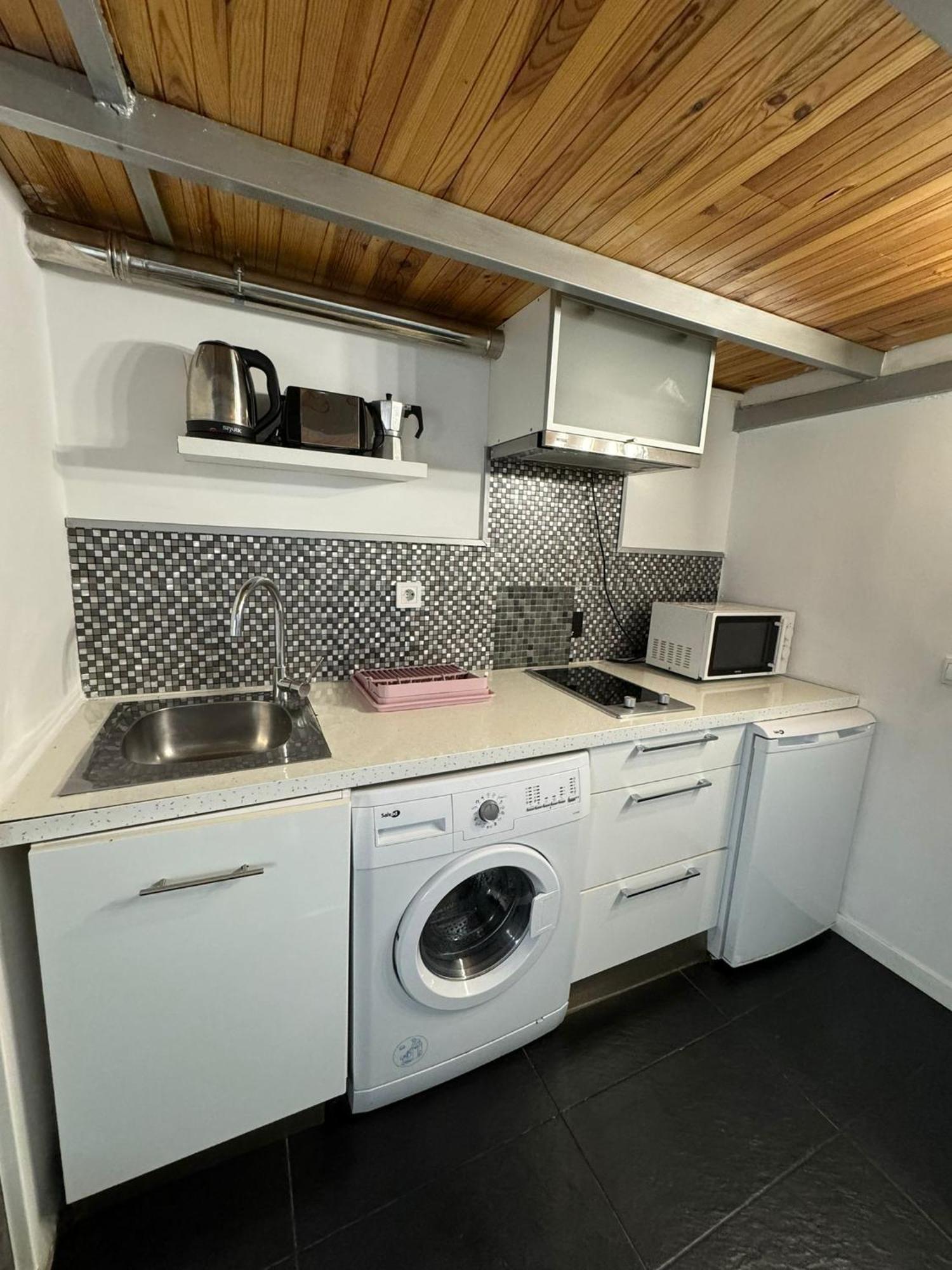 מדריד Aparsol Apartments מראה חיצוני תמונה