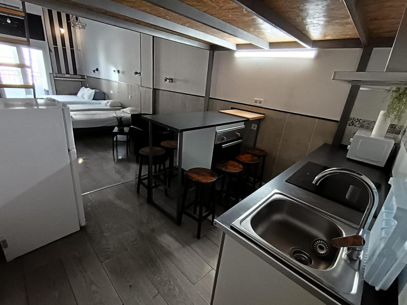 מדריד Aparsol Apartments מראה חיצוני תמונה