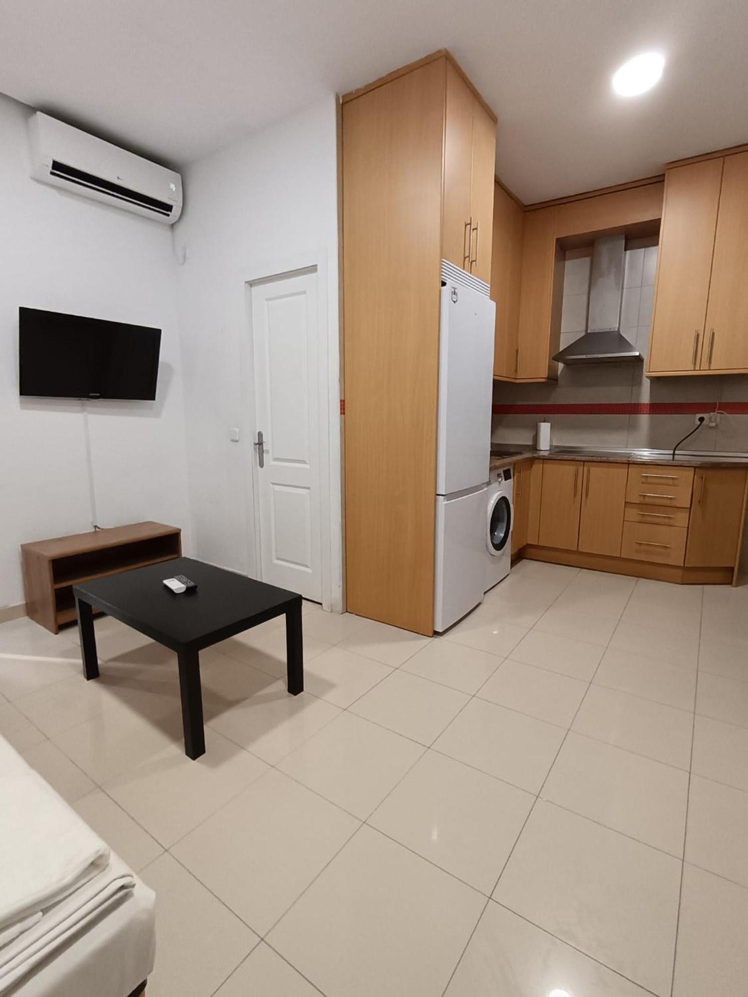 מדריד Aparsol Apartments מראה חיצוני תמונה